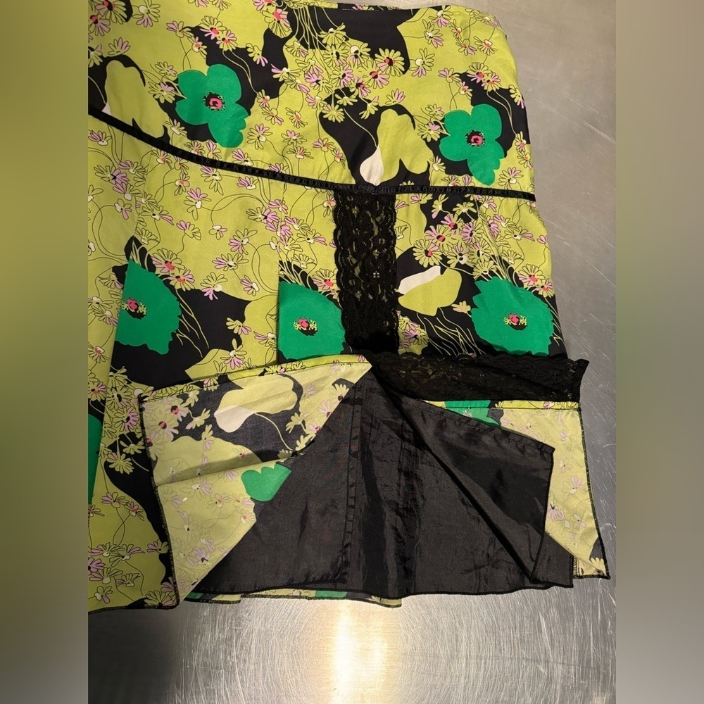 Tristan & Iseut - vintage silk pleated bright floral mini skirt - Picture 7 of 10